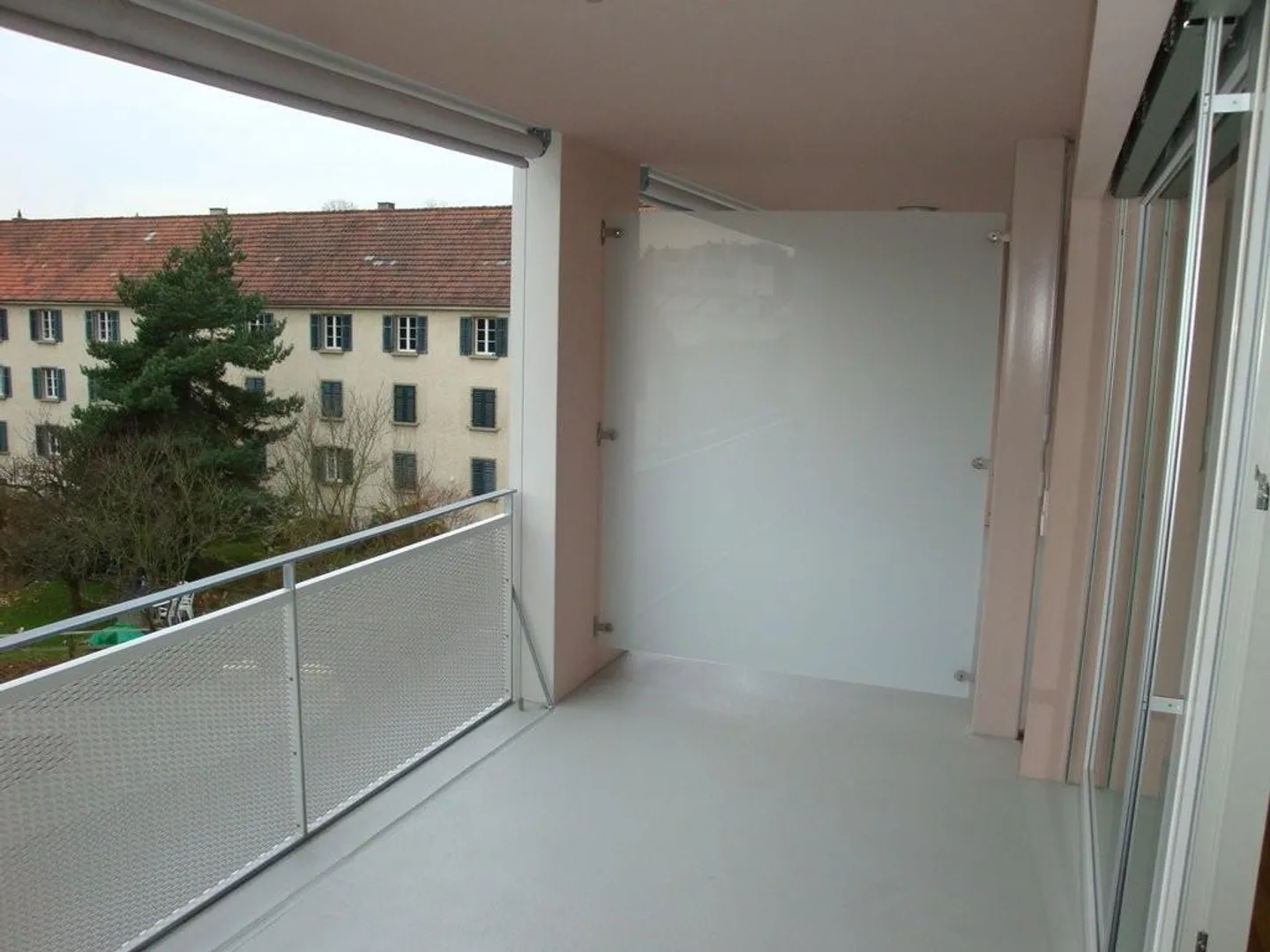 Modern 3.5 Room Apartment in Grubenquartier - Photo 7 of 8