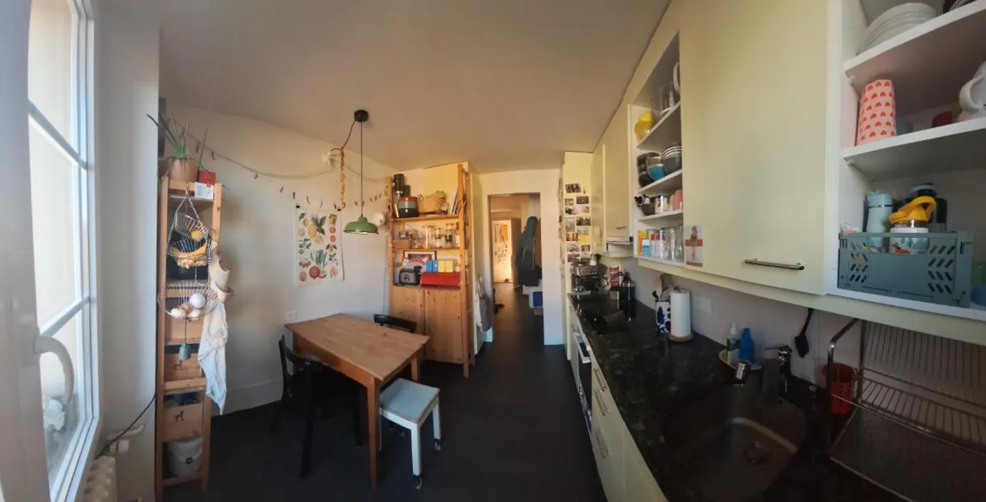 3.5 Room Furnished Apartment - Photo 4 of 5