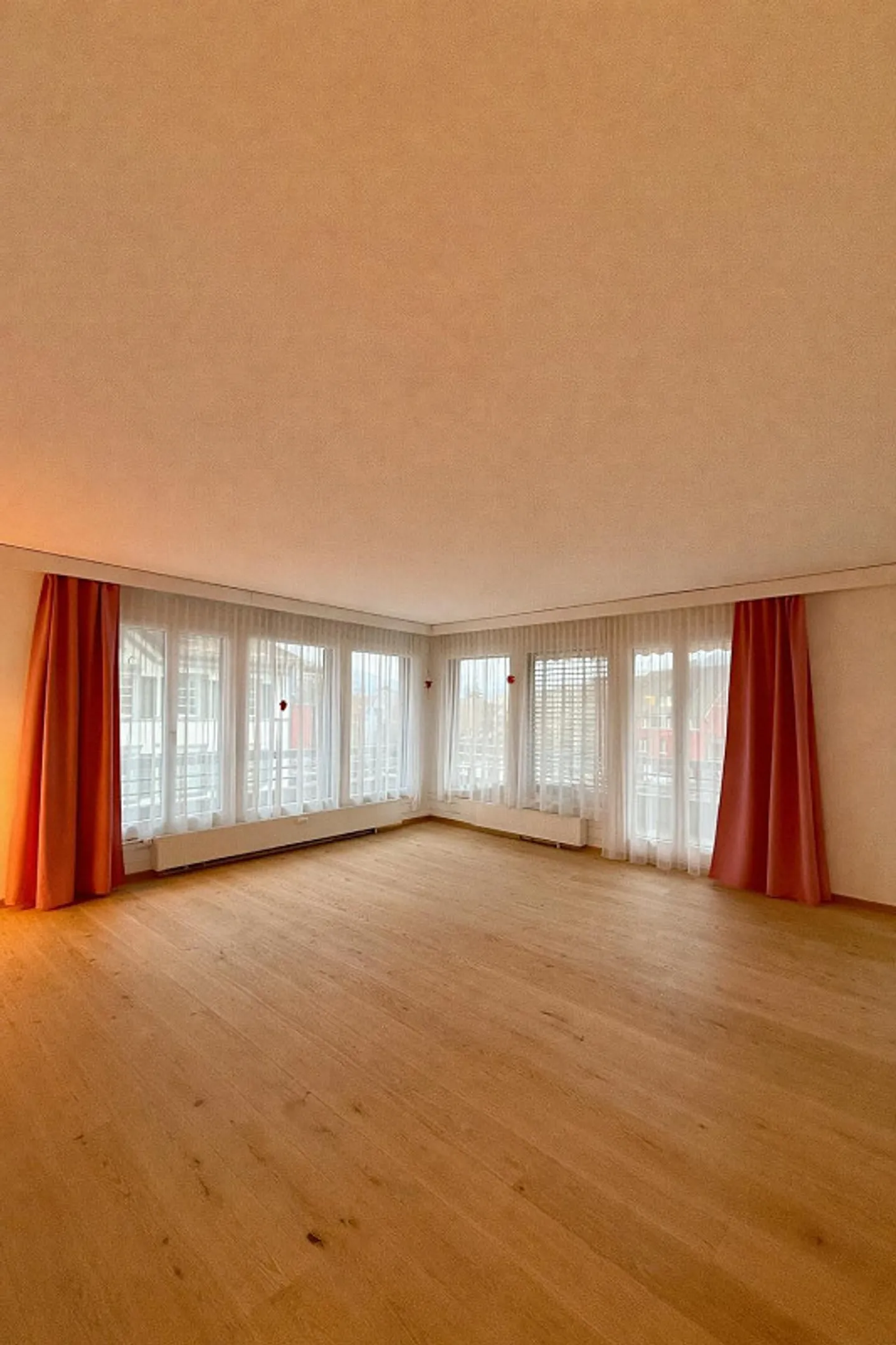 3.5 Room Apartment in Belp - Photo 2 of 12