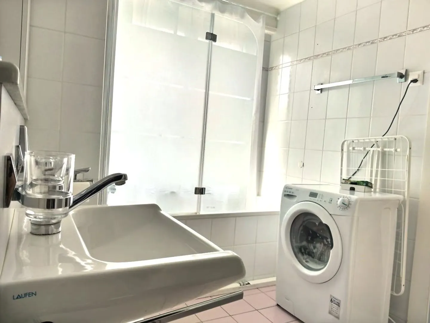 Bellissimo appartamento arredato a Losanna / 3,5 stanze / 2 camere da letto / 1 bagno / 1 balcone - Foto 12 di 13