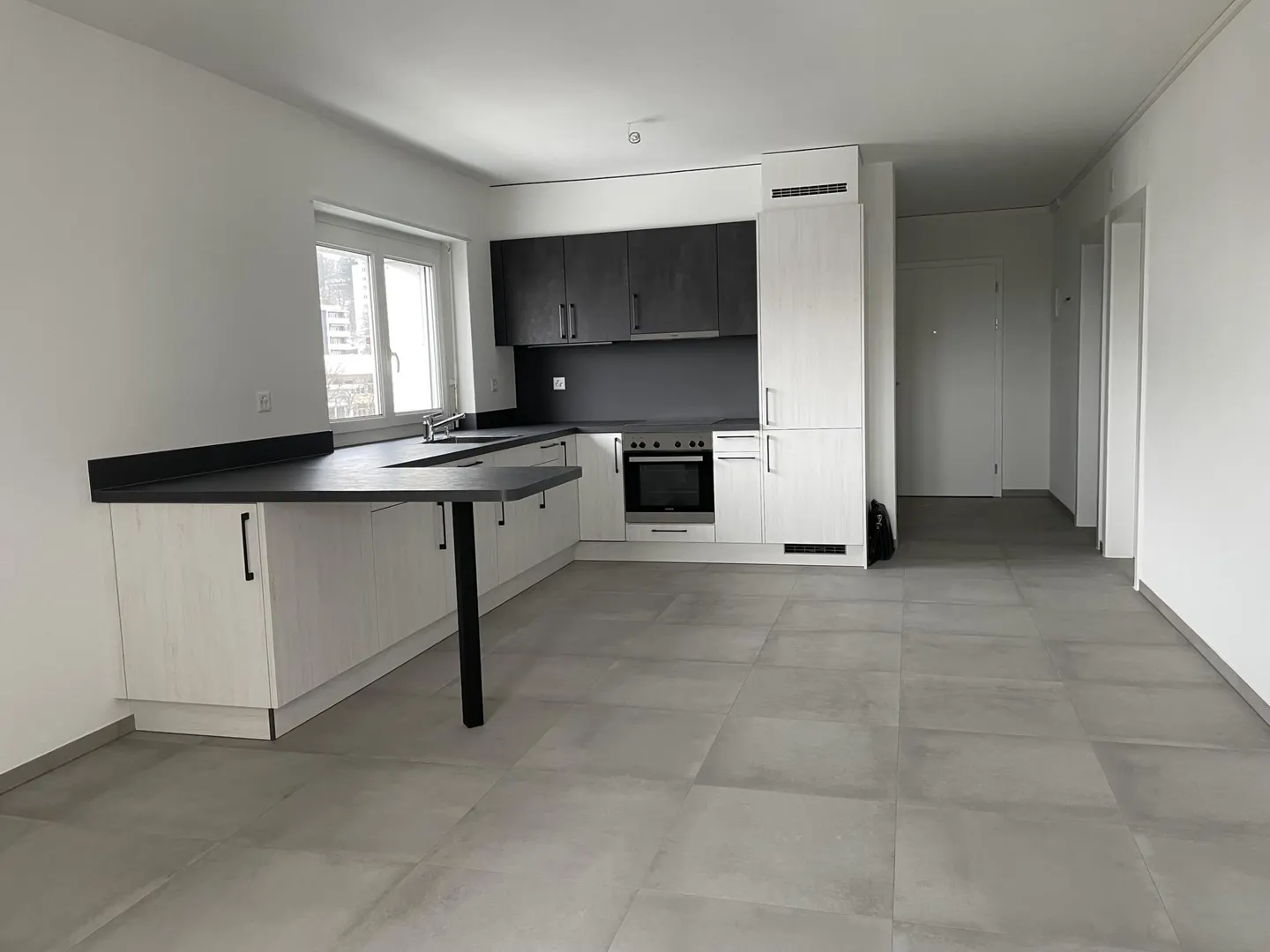 Charmant appartement 4 pièces - Photo 1 sur 8