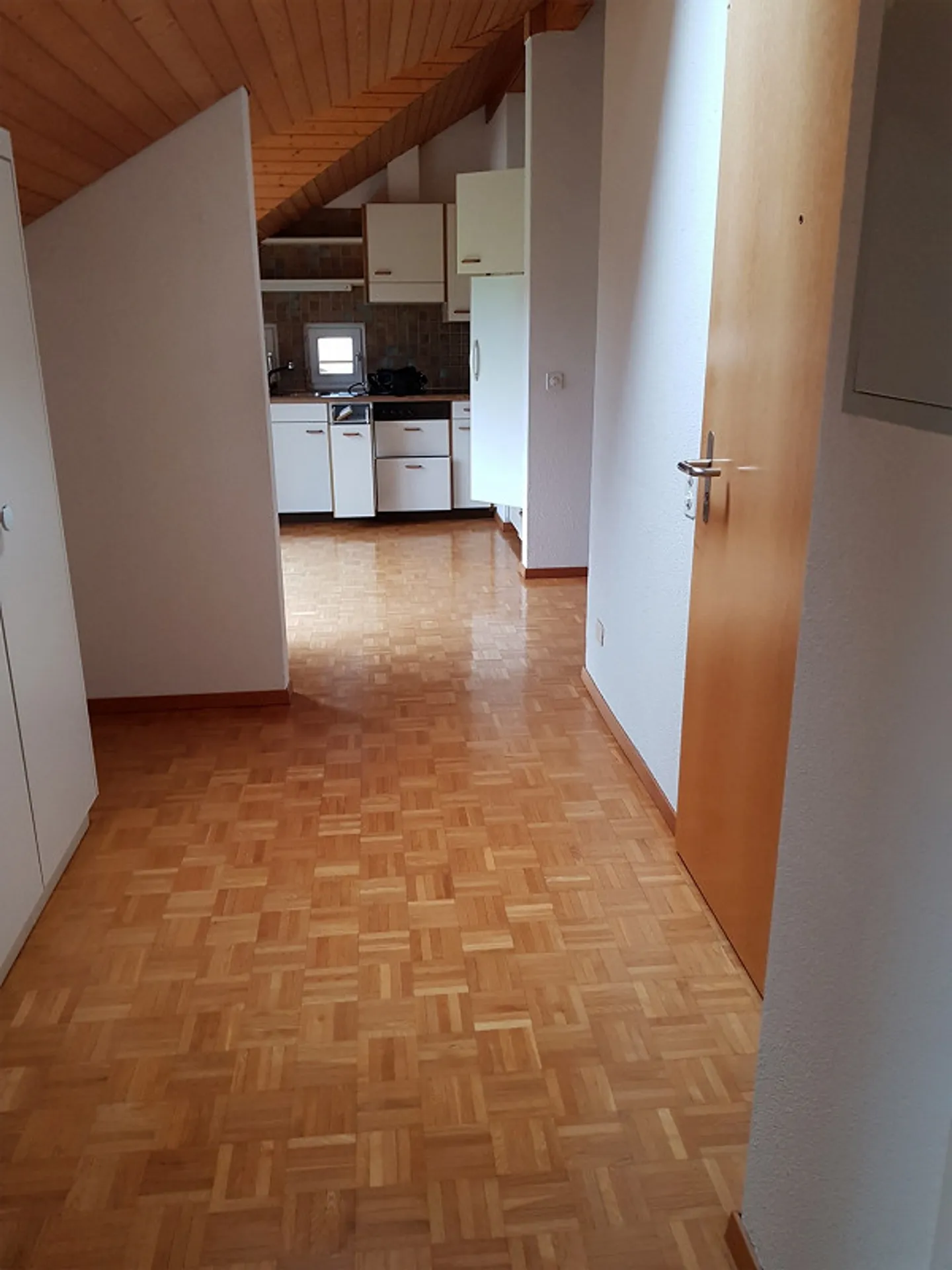 Nous louons dans un quartier calme à Adligenswil - Photo 2 sur 7