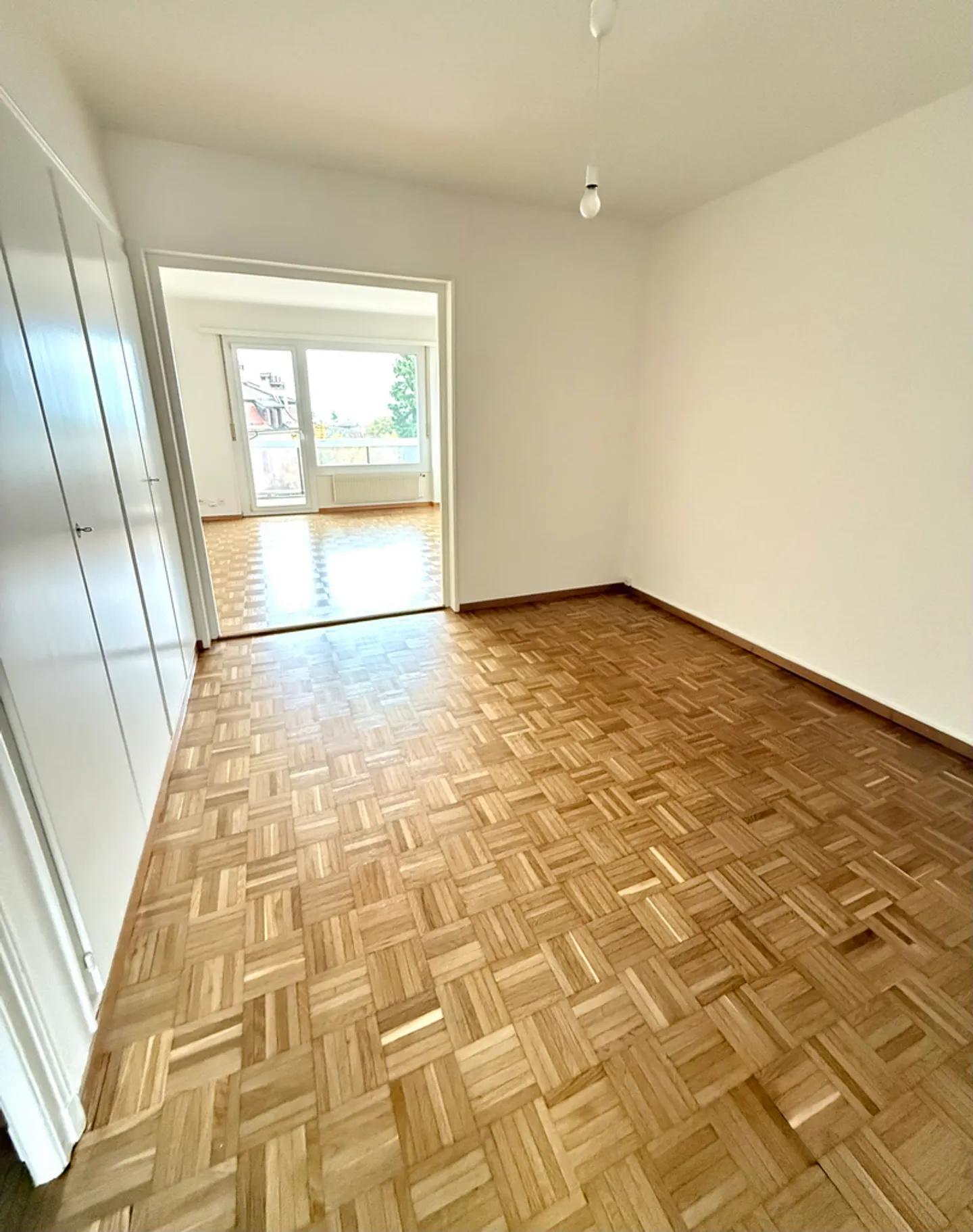 Appartement de 2.5 pièces au 2ème étage à louer - Photo 4 sur 10
