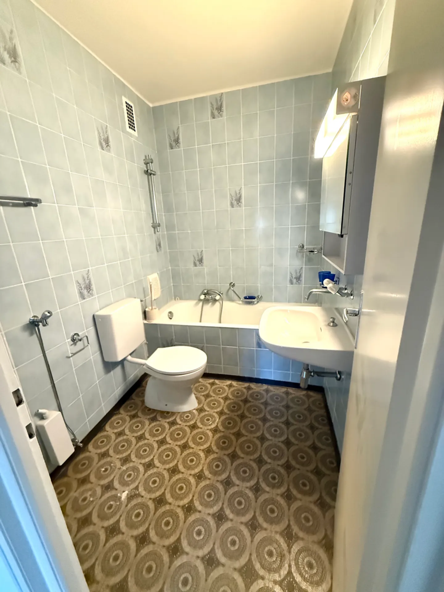 Appartement de 2.5 pièces au 2ème étage à louer - Photo 9 sur 10