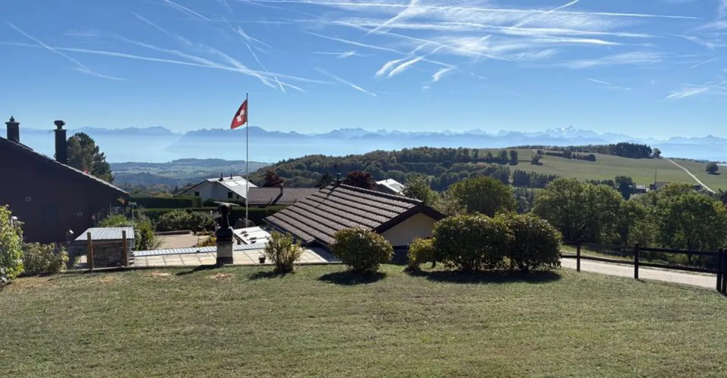 SAINT-GEORGES - Exclusively - Individual house with panoramic view! - Photo 2 of 13
