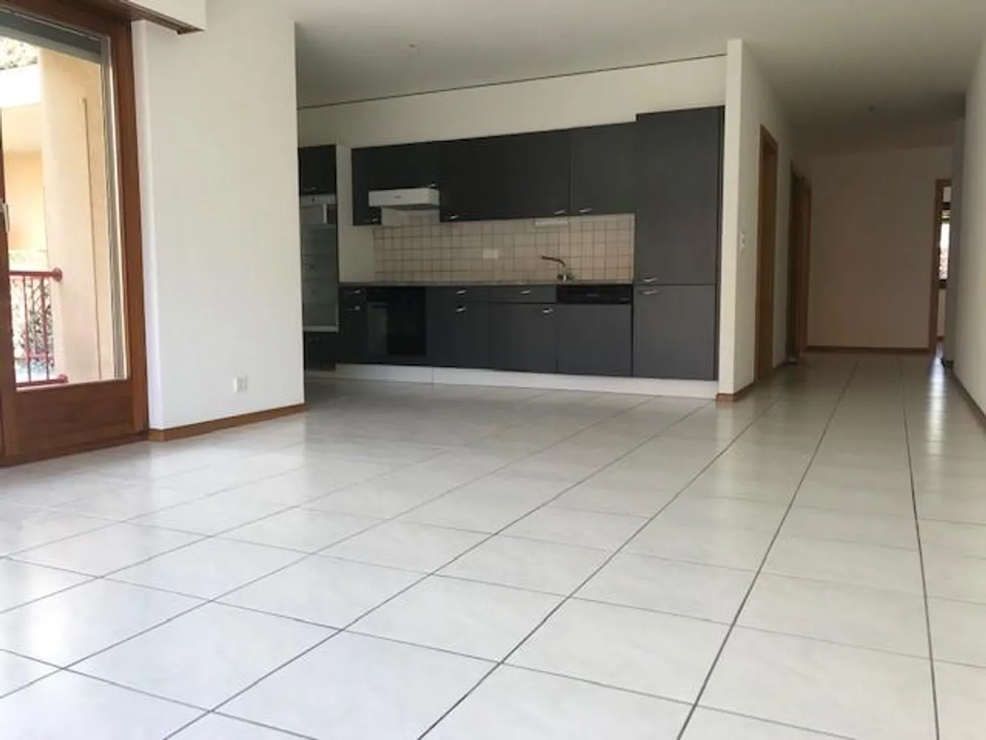 Appartement 4.5 pièces - Photo 3 sur 8