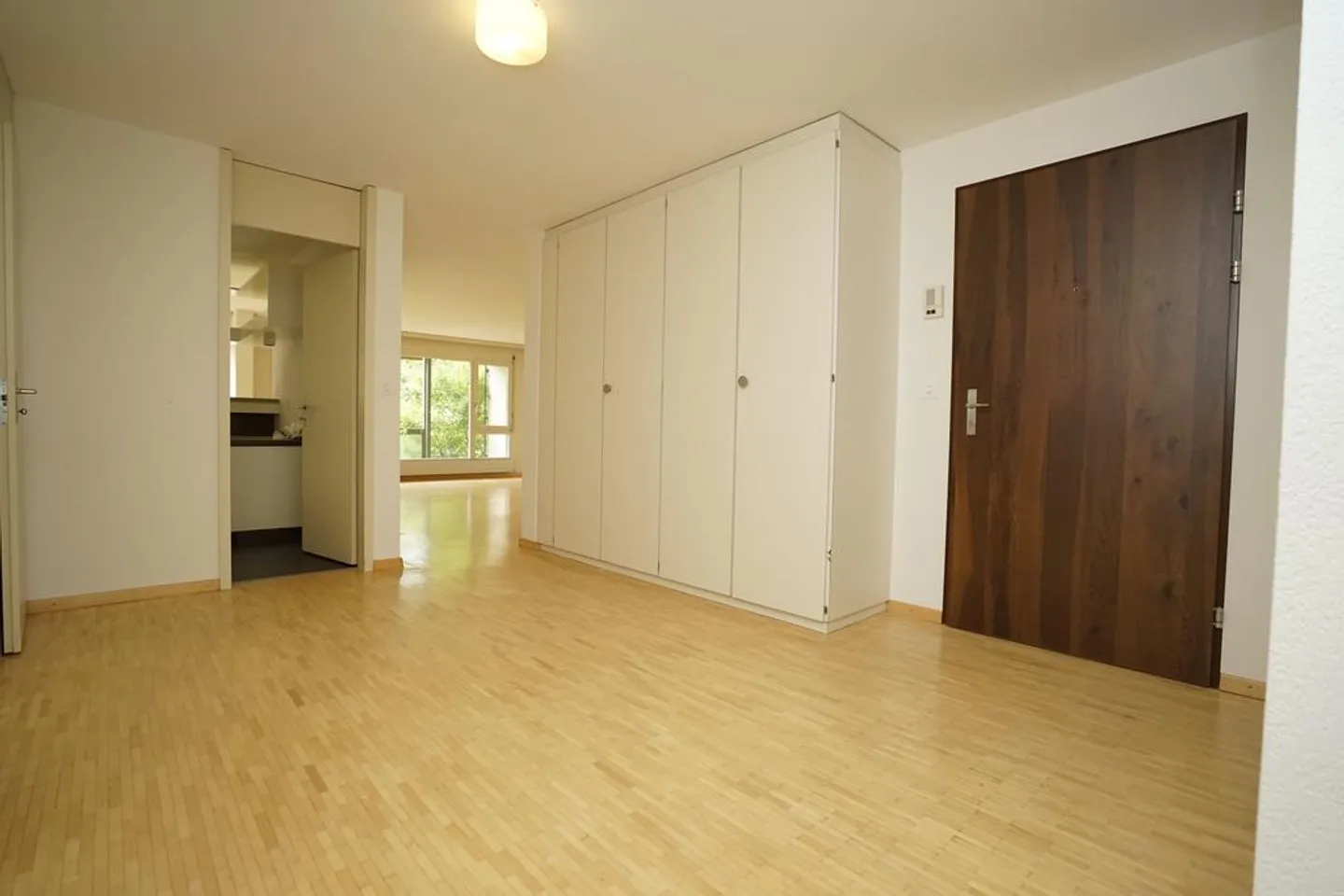 Appartamento spazioso cerca nuovo inquilino! - Foto 8 di 9