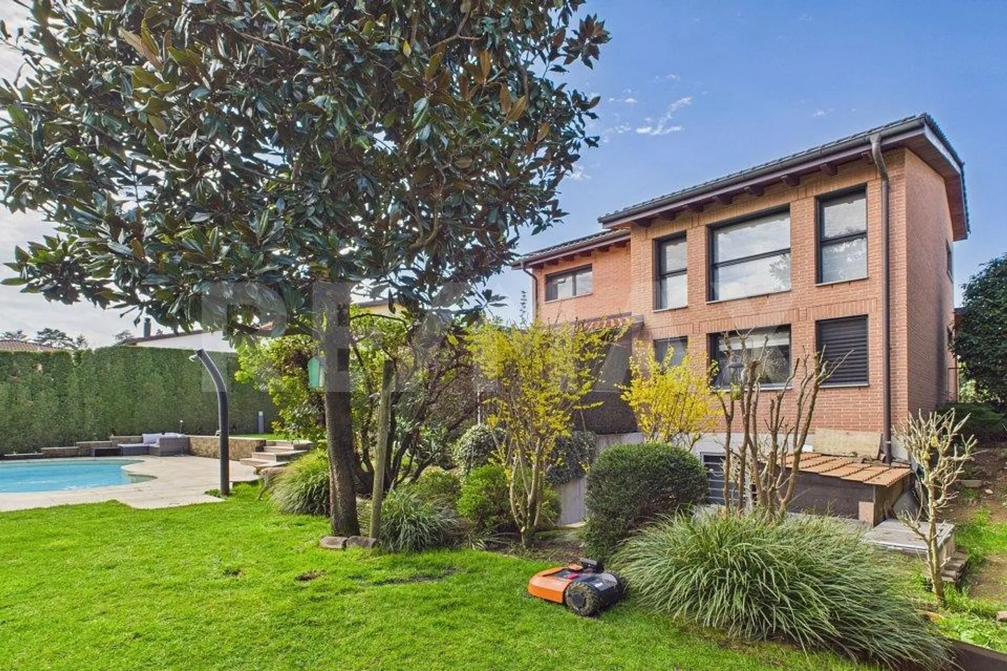 Casa singola in affitto - Foto 4 di 13