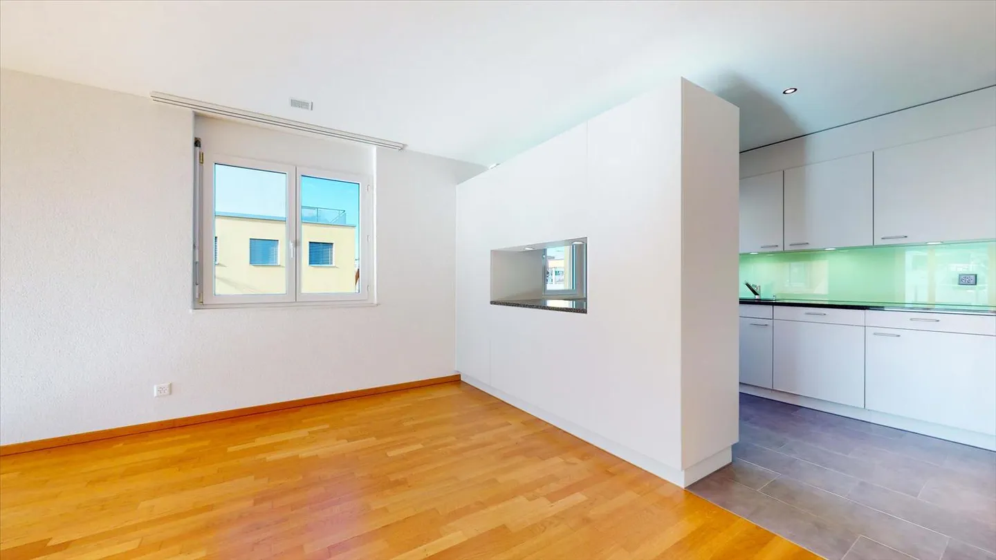Modern und ruhiges Wohnen in schönem Quartier! - Foto 2 von 11