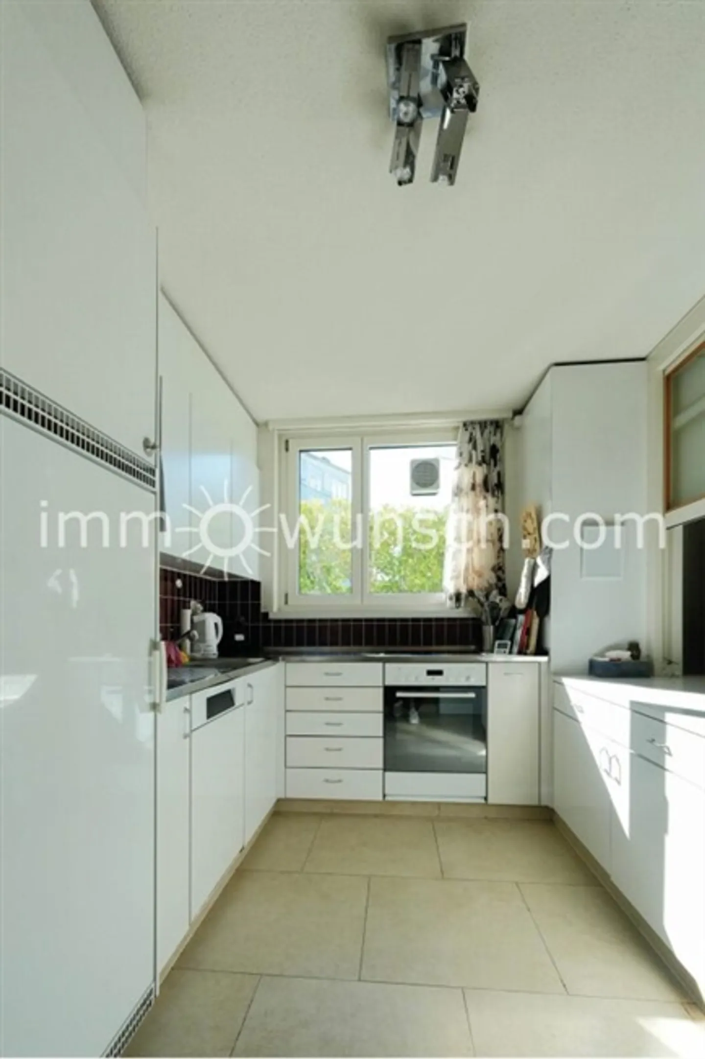 «Grosszügige 7 Zimmer Gartenwohnung mit Haus-Feeling» - Foto 8 von 17