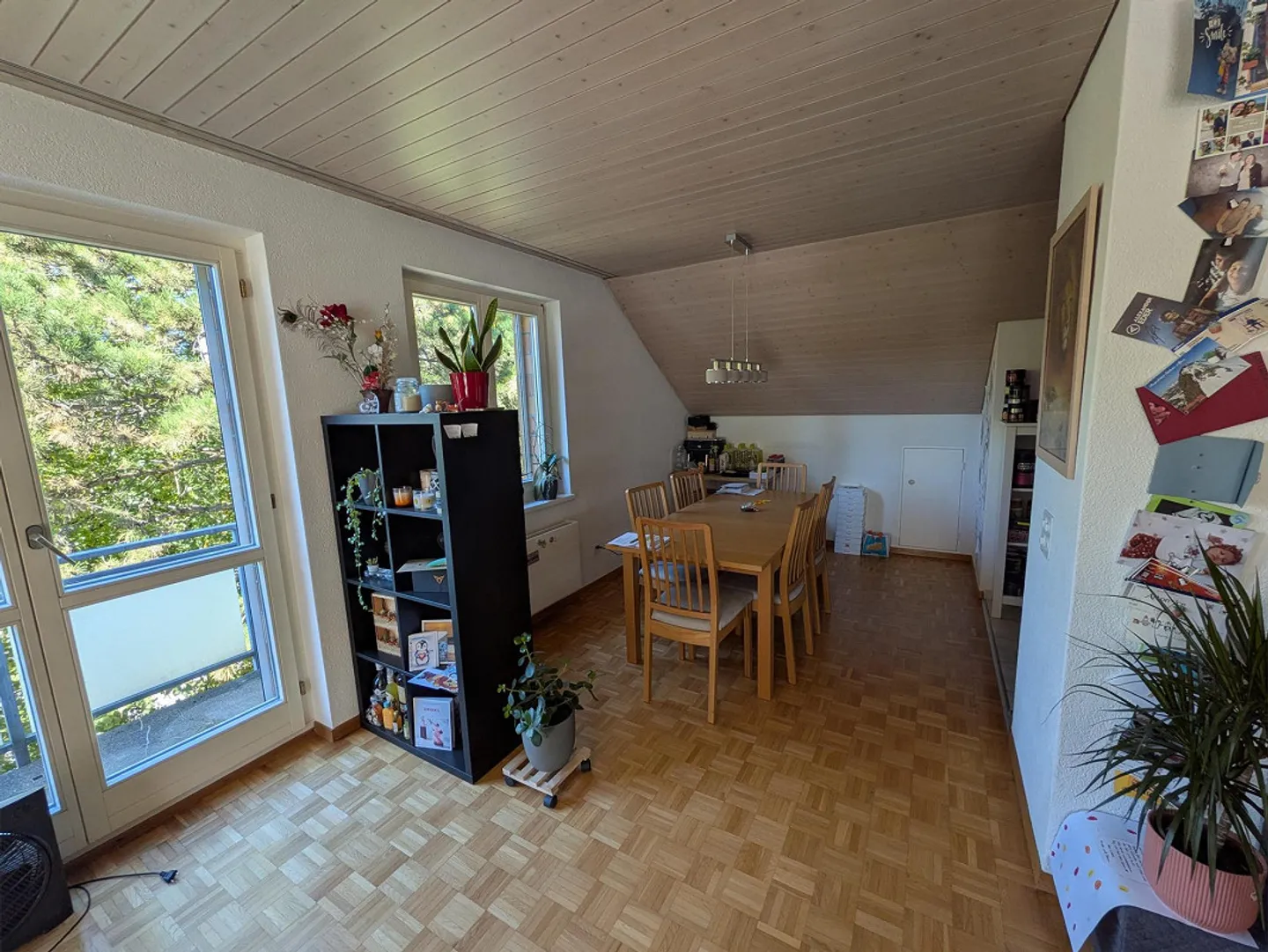 Charmante, spacieuse appartement sous les combles cherche locataire! - Photo 5 sur 13