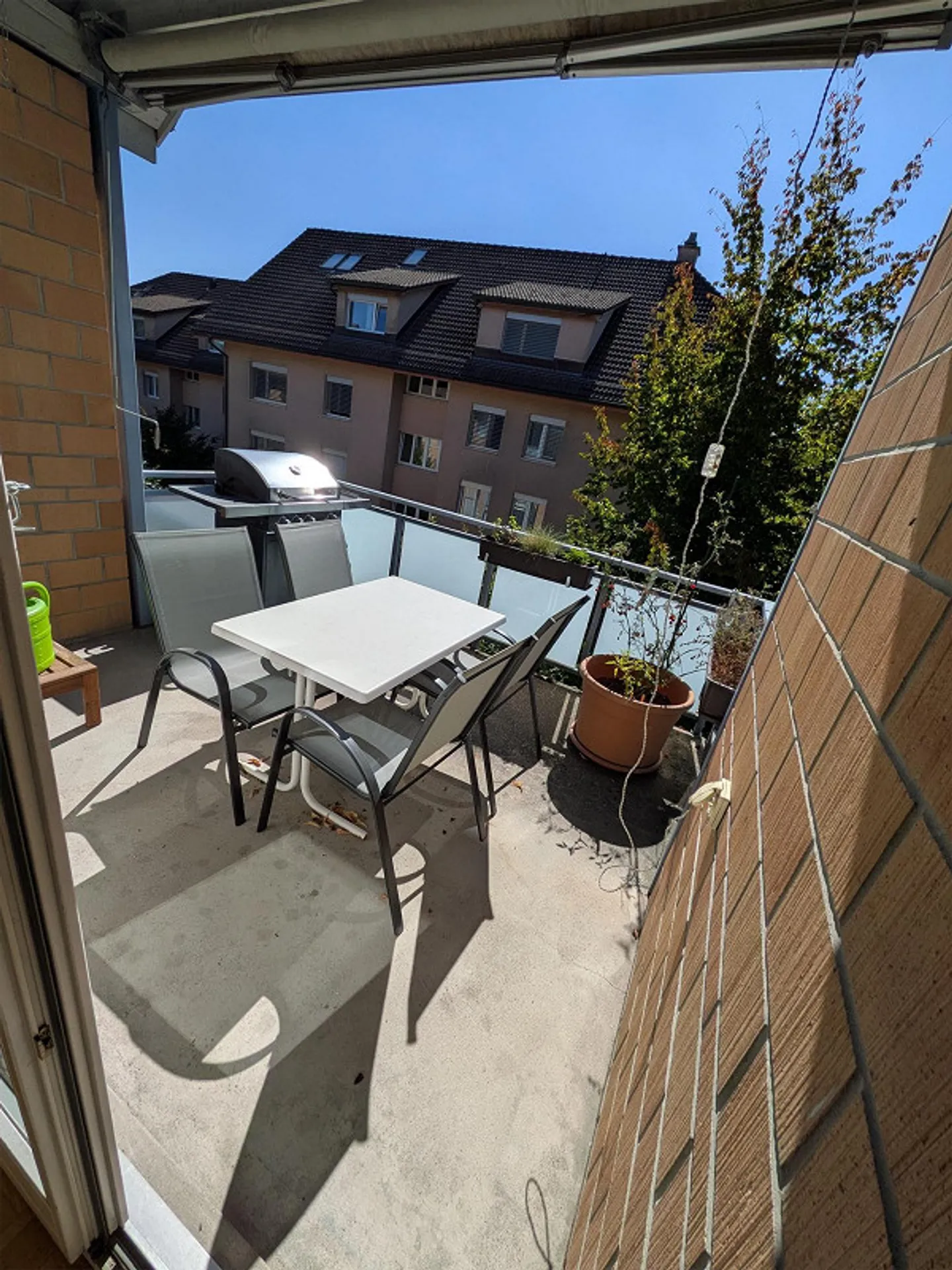 Charmante, spacieuse appartement sous les combles cherche locataire! - Photo 11 sur 13