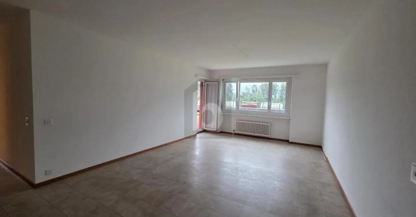 Appartement rénové à Quartino - Photo 2 sur 5