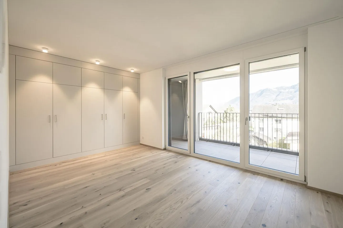 Vivre dans l'un des développements les plus uniques à Grabs - Photo 3 sur 10