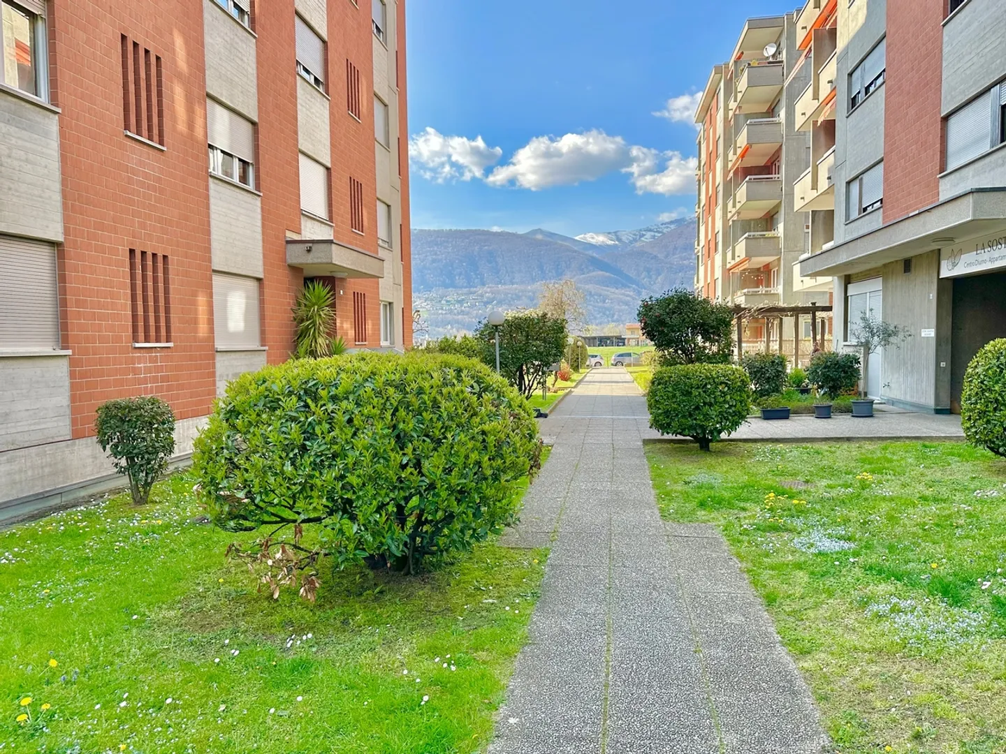 Splendido appartamento di 4.5 locali a Massagno, cantone TI - Foto 8 di 10