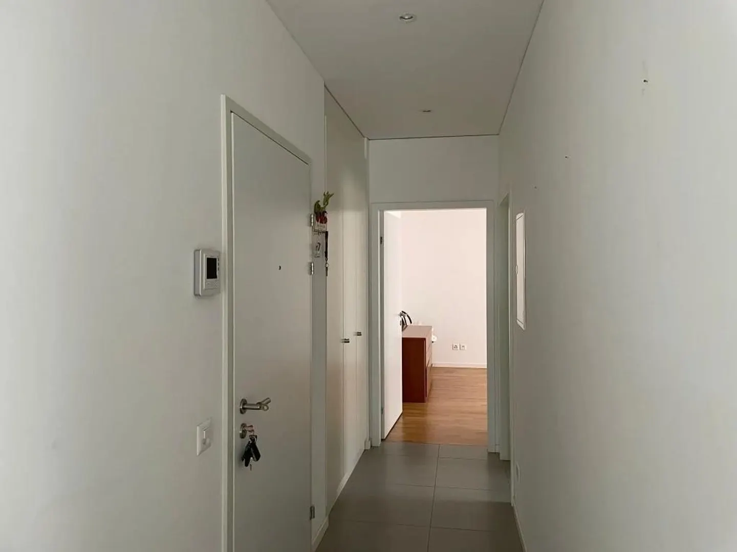 Modern 2.5-room apartment also great as an investment - Photo 6 of 7