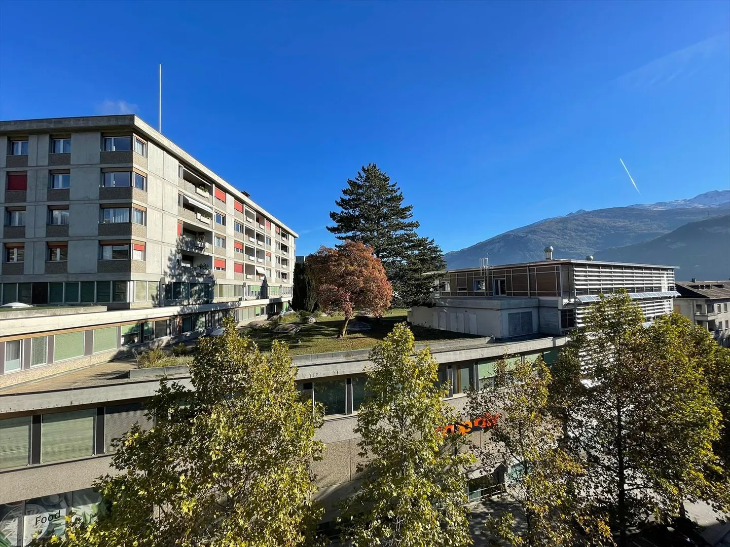 Very nice 3.5-room apartment in downtown Sion - Photo 3 of 6