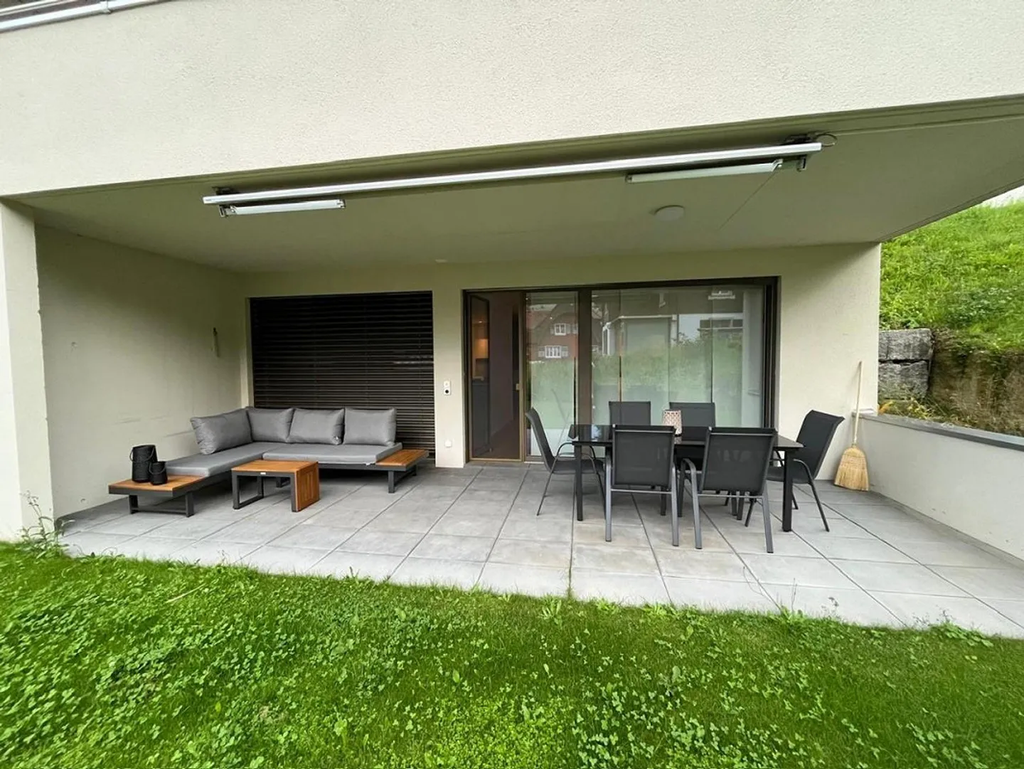 Appartamento moderno di 2,5 stanze incluso un'area salotto - Foto 3 di 9