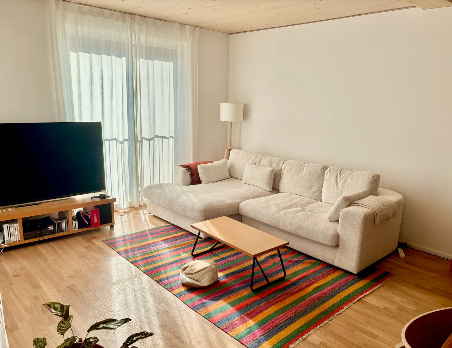 Modernes Apartment in Zürich - Foto 2 von 10