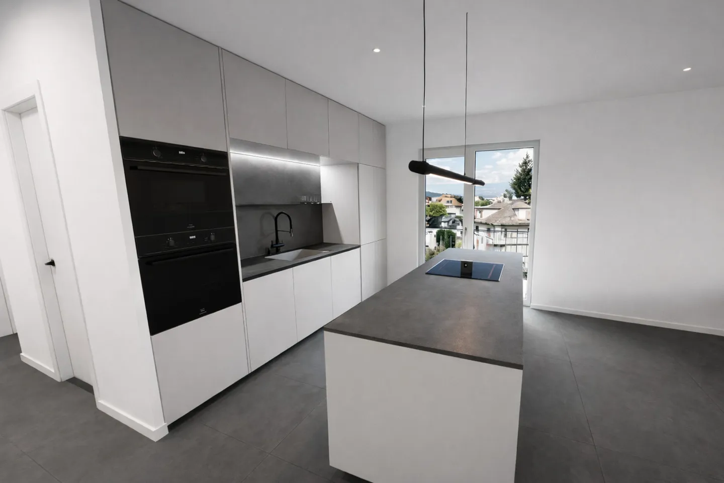 Appartement à vendre - Photo 2 sur 13