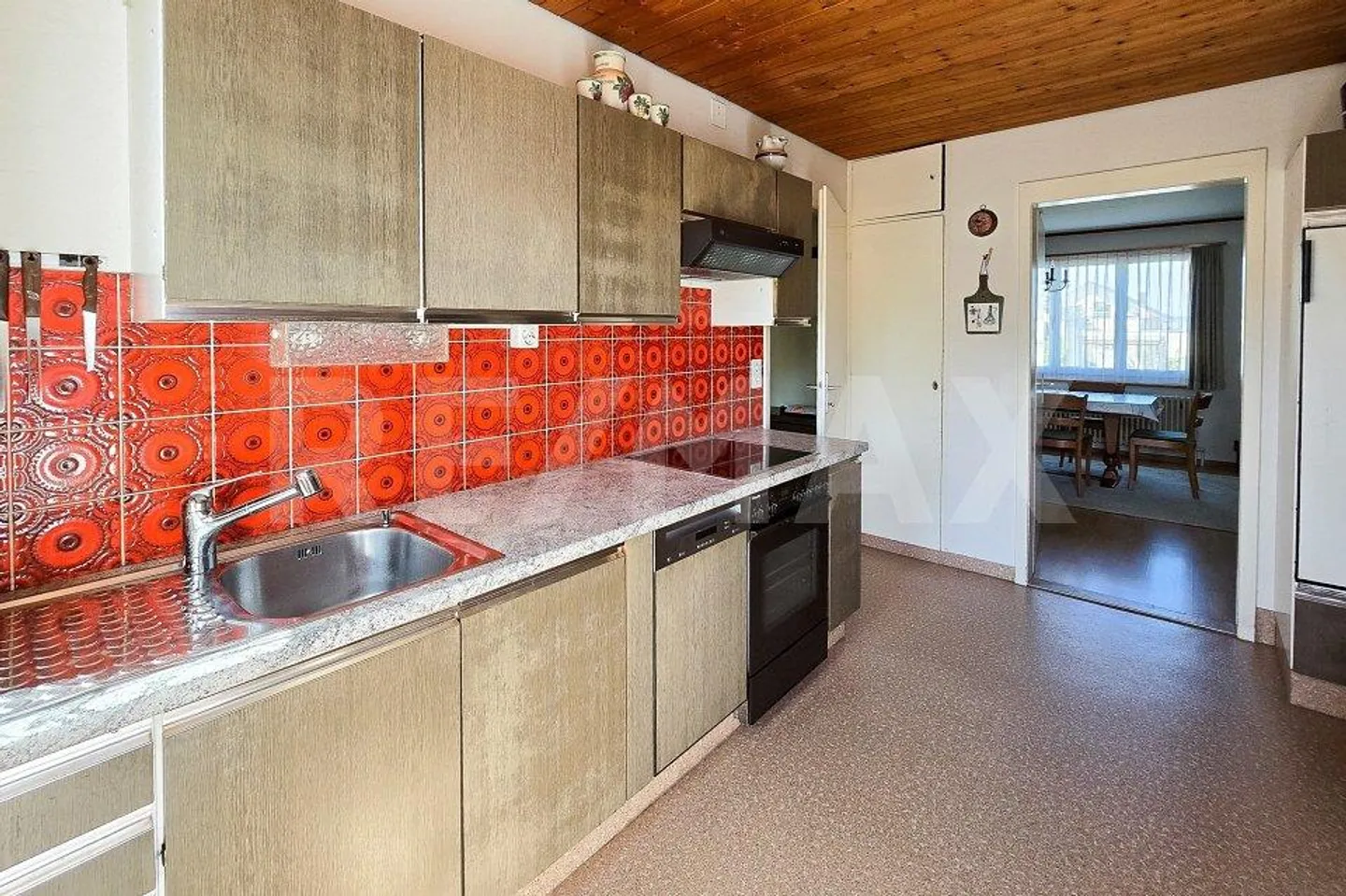 Willkommen in diesem freistehenden Einfamilienhaus - Foto 5 von 7