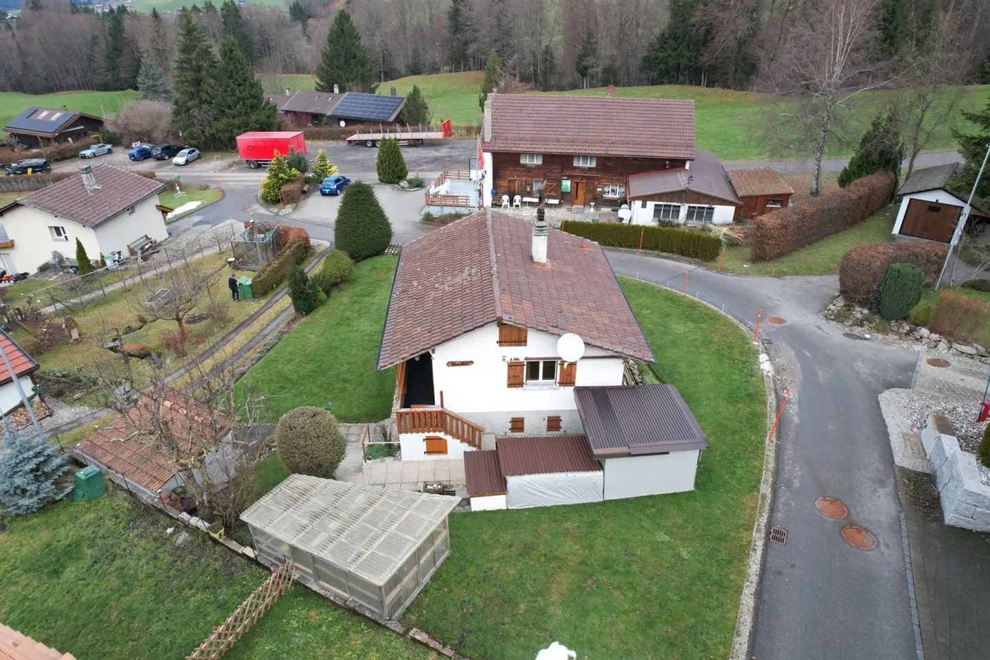 Charming chalet with two apartments near Berra - Photo 2 of 8