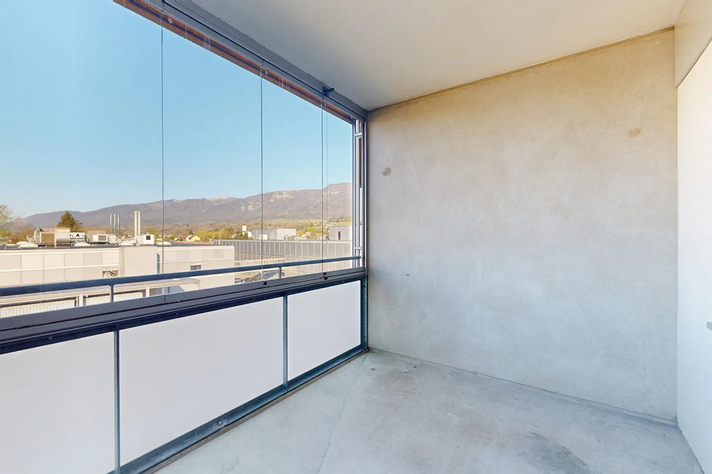 Modernized apartment with sunny balcony is looking for you! - Photo 8 of 10