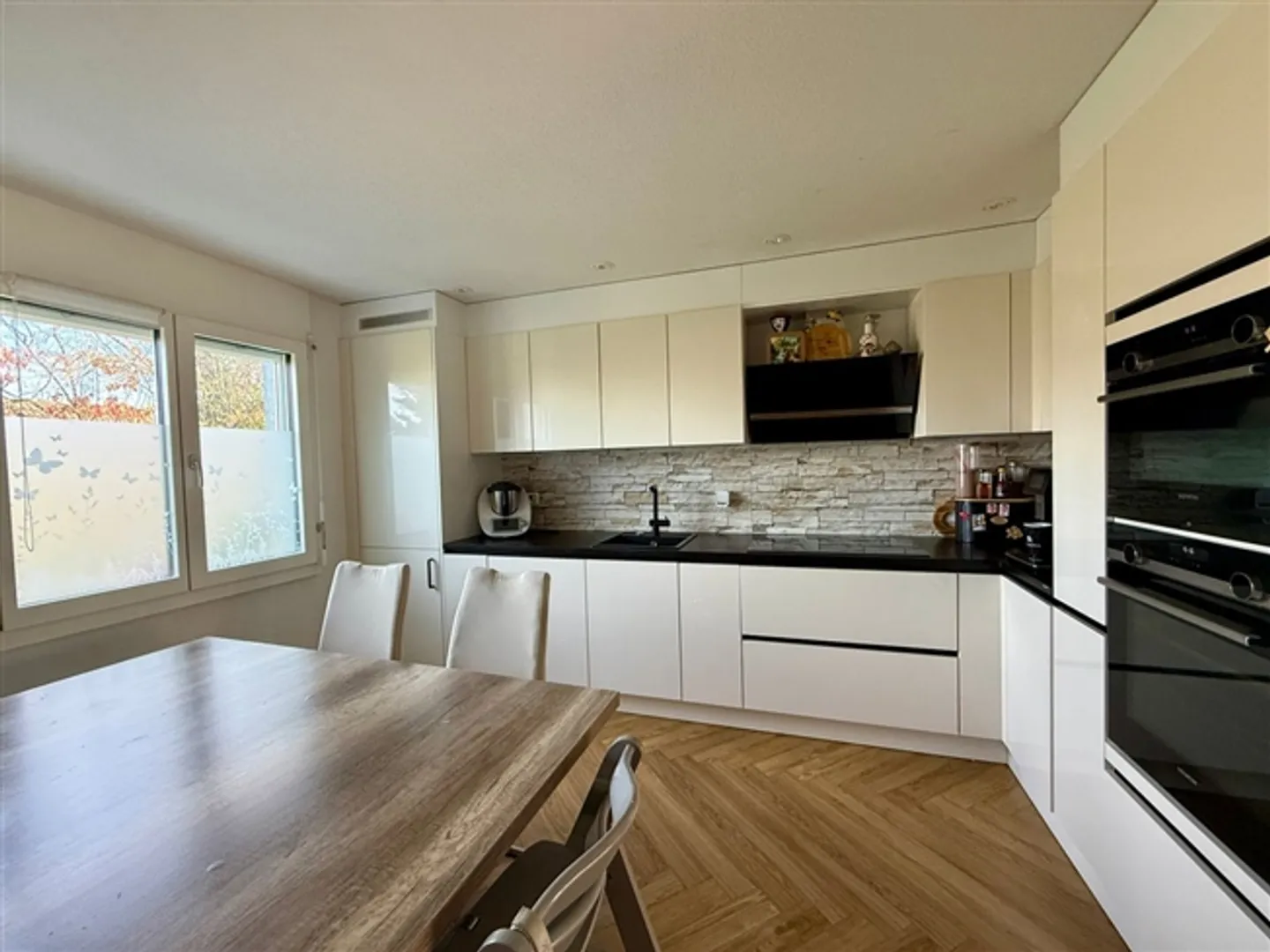 Maison de rangée de 5,5 pièces - Photo 4 sur 9