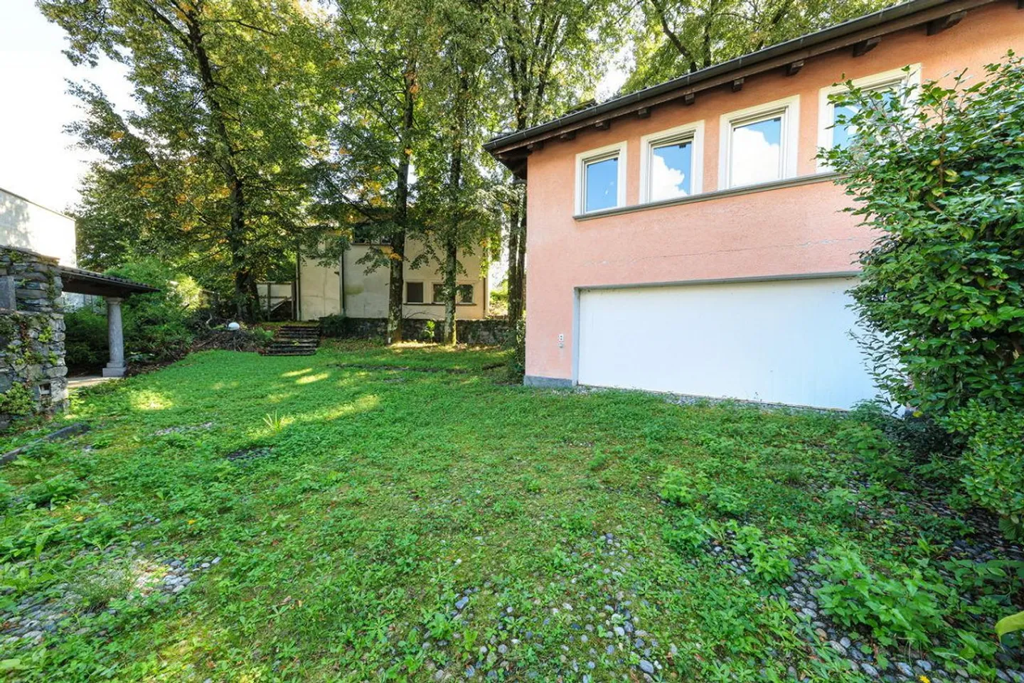 Charmante Villa mit Seeblick - Foto 10 von 11