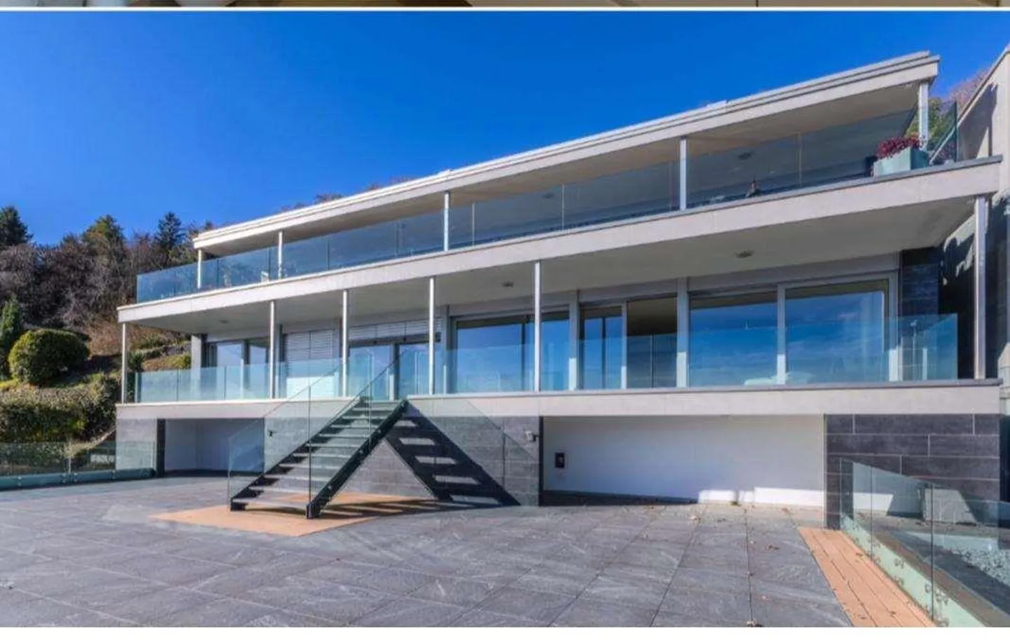 Vernate splendide appartement avec merveilleuse vue sur le lac et les montagnes - Photo 1 sur 13