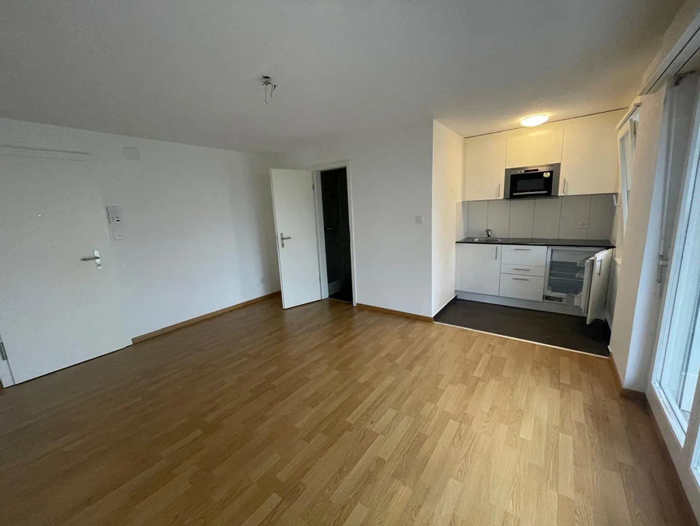 Appartamento singolo moderno - Foto 3 di 7