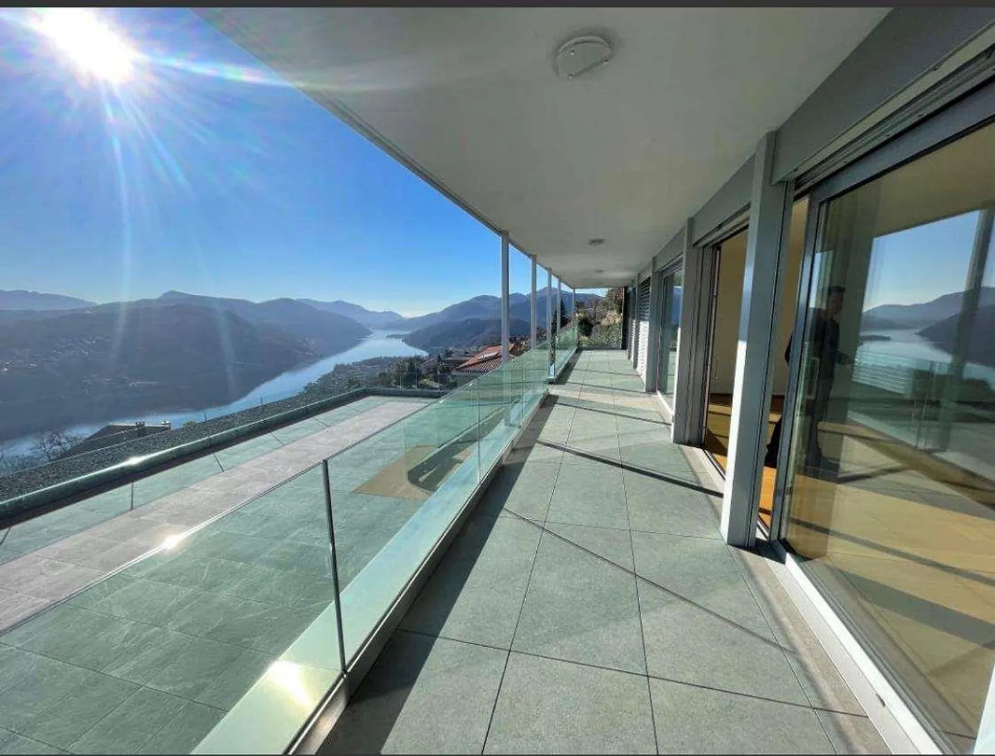Vernate splendide appartement avec merveilleuse vue sur le lac et les montagnes - Photo 11 sur 13