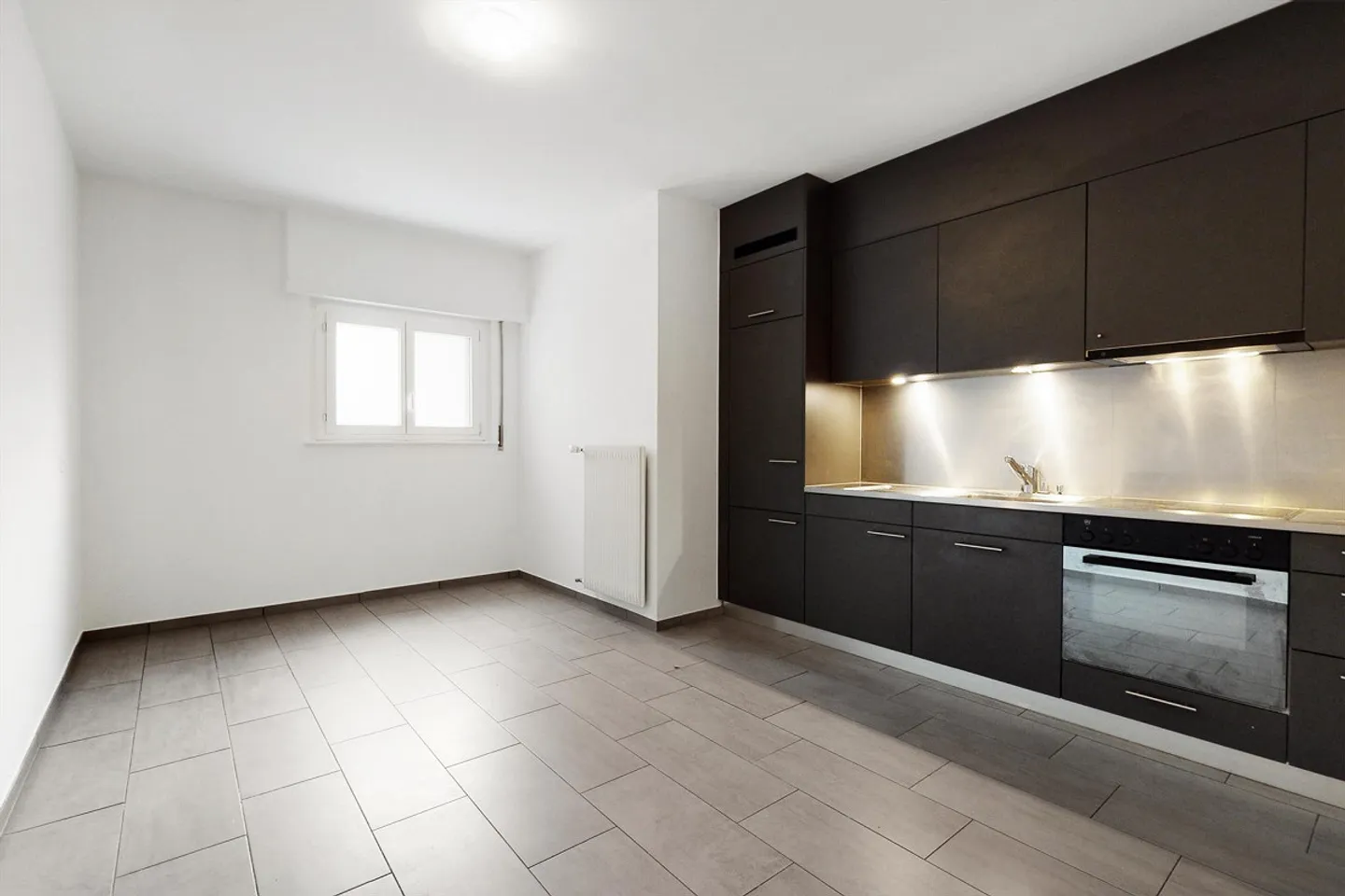 10 Minuten zu Fuß vom Stadtzentrum (Eingang Collet 1) - Foto 2 von 8