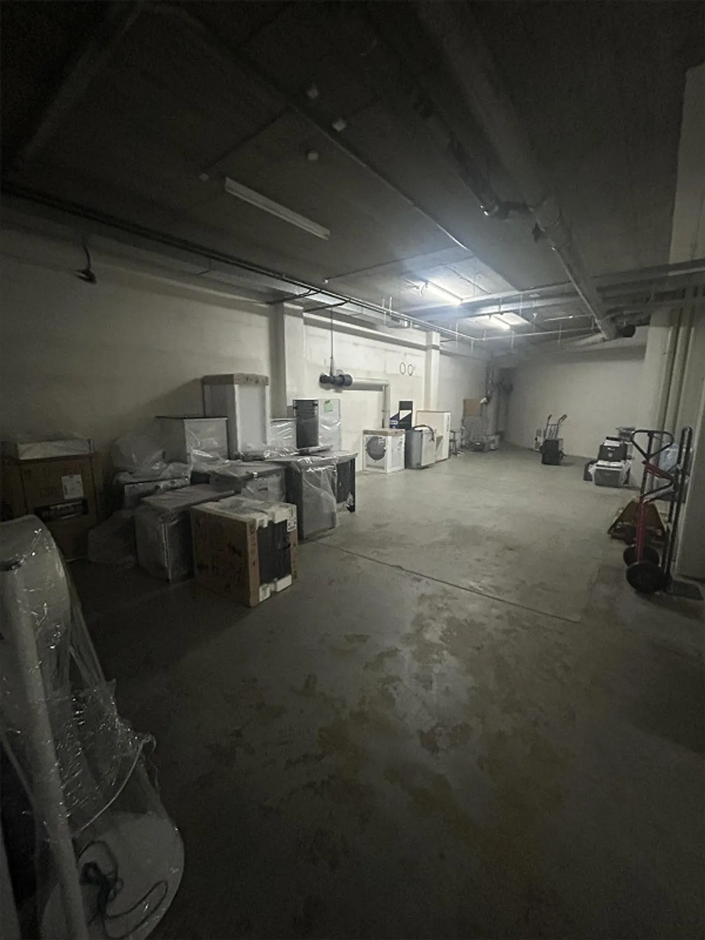 Espace de stockage/Disporaum à louer - Photo 2 sur 2