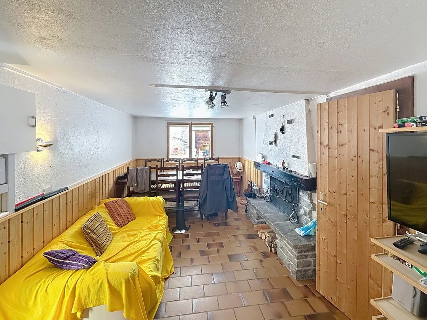 Charming chalet with two apartments near Berra - Photo 4 of 8