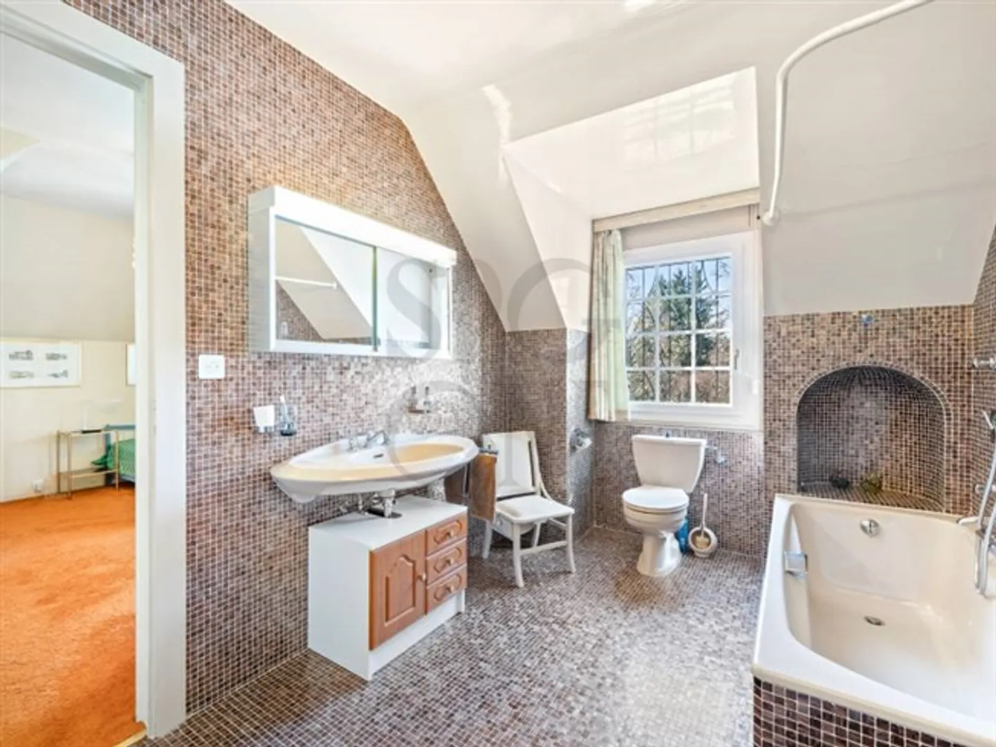 Elegantes Herrenhaus in ruhiger Oase - Foto 11 von 12