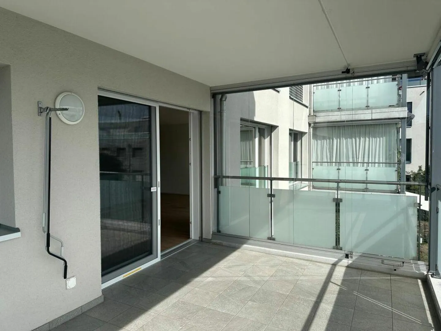 Appartement spacieux de 3,5 pièces dans un emplacement calme - Photo 4 sur 14