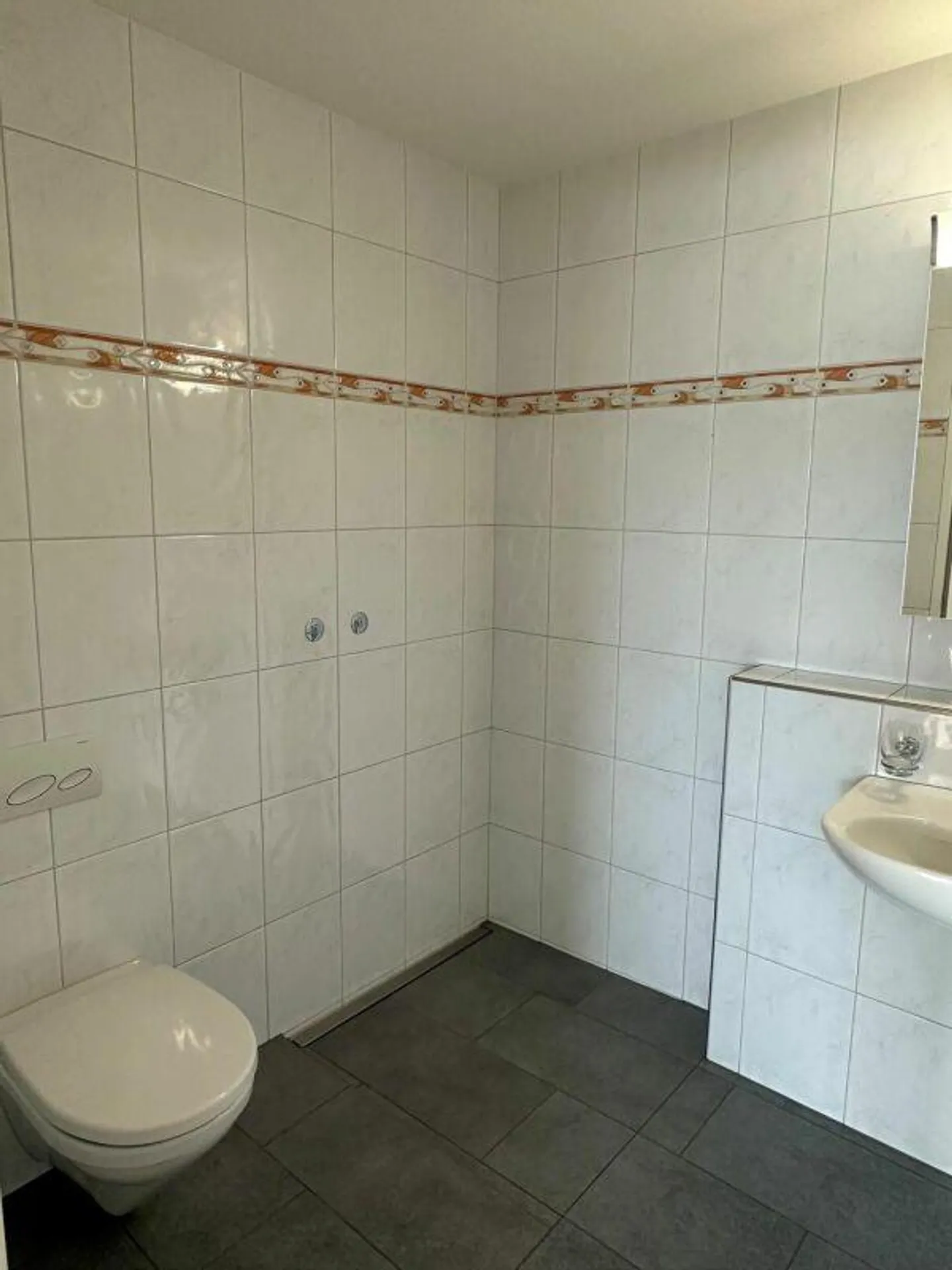 Appartement spacieux de 3,5 pièces dans un emplacement calme - Photo 12 sur 14