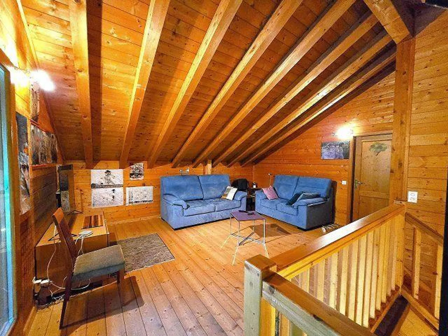 Bello chalet di 5.5 loc. con terreno, bella vistta, molto soleggiata e tranquilla - Foto 6 di 45