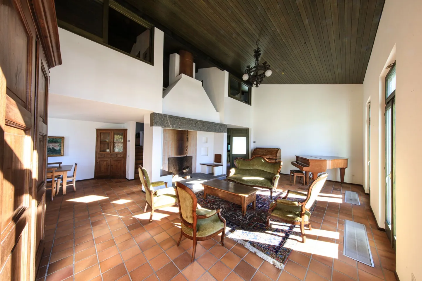 MONTEDATO - Spacious Single-Family Home with Panoramic View - Photo 9 of 20
