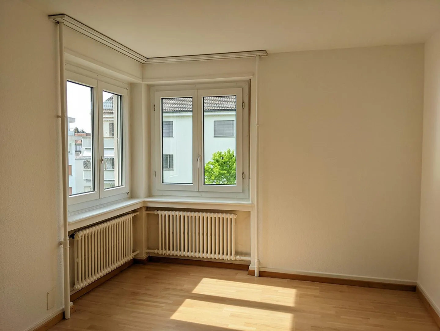 Charmante Wohnung mit Balkonen - Foto 4 von 10