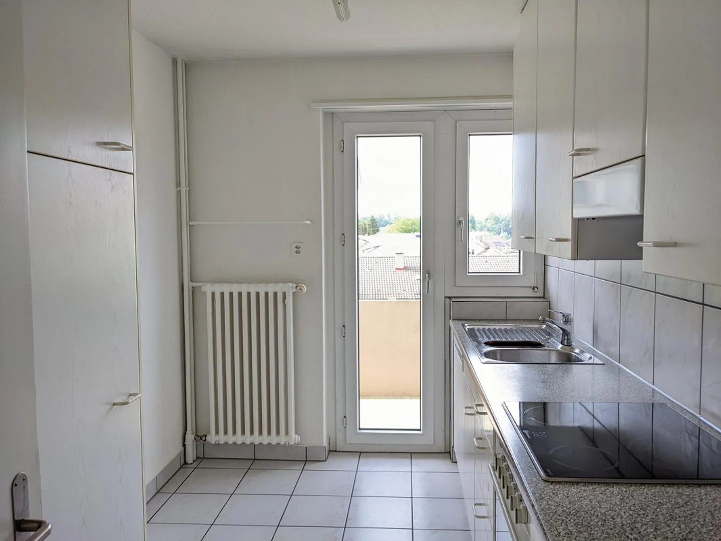 Charmante Wohnung mit Balkonen - Foto 8 von 10