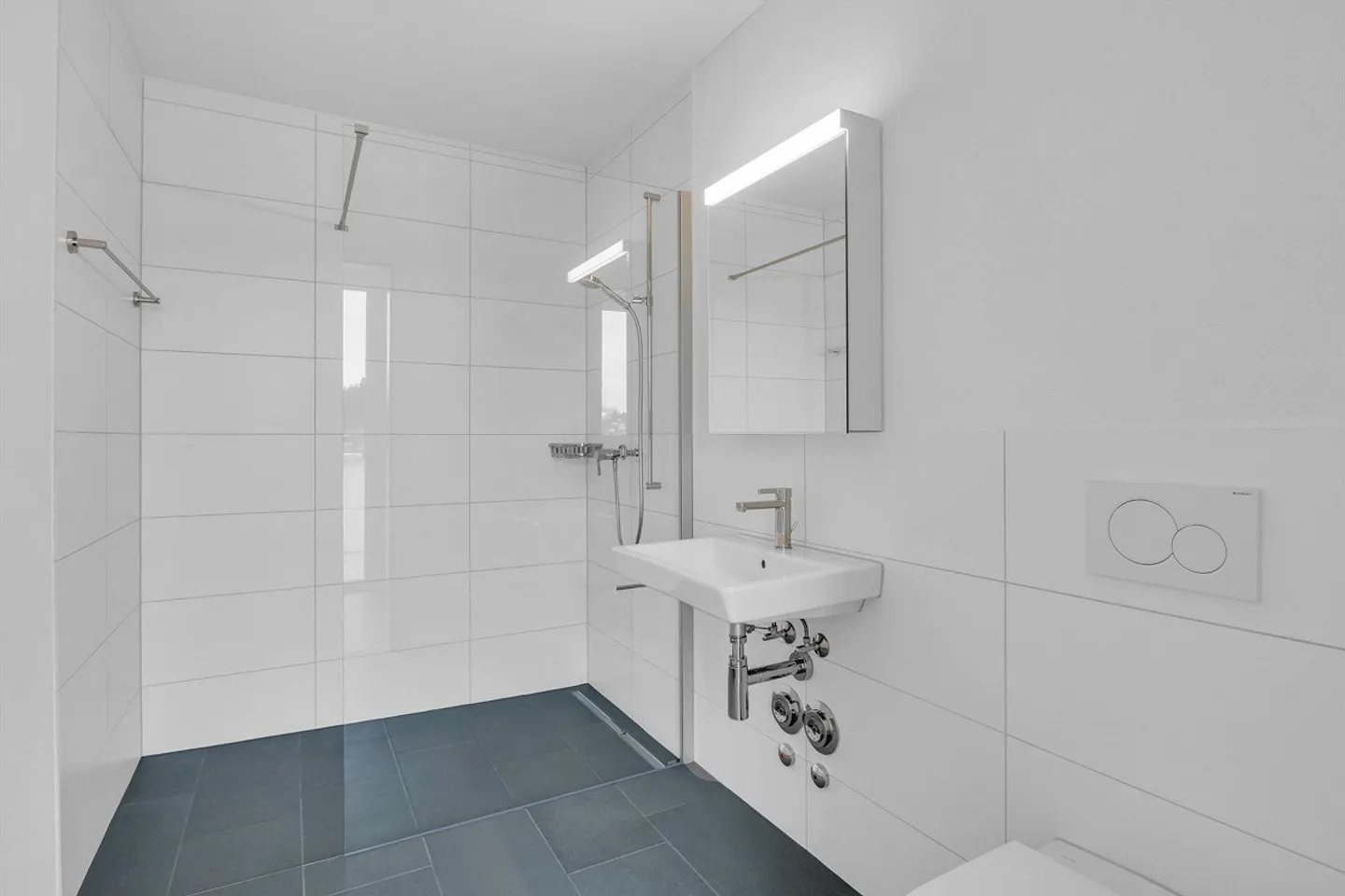 Moderne Attika mit Terrasse in Gossau - Foto 9 von 11