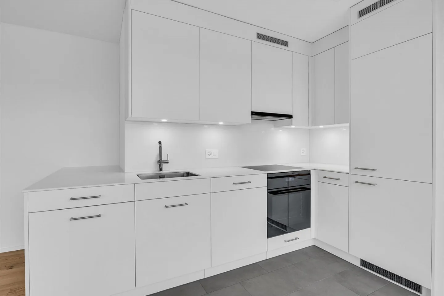 Moderne Attika mit Terrasse in Gossau - Foto 7 von 11