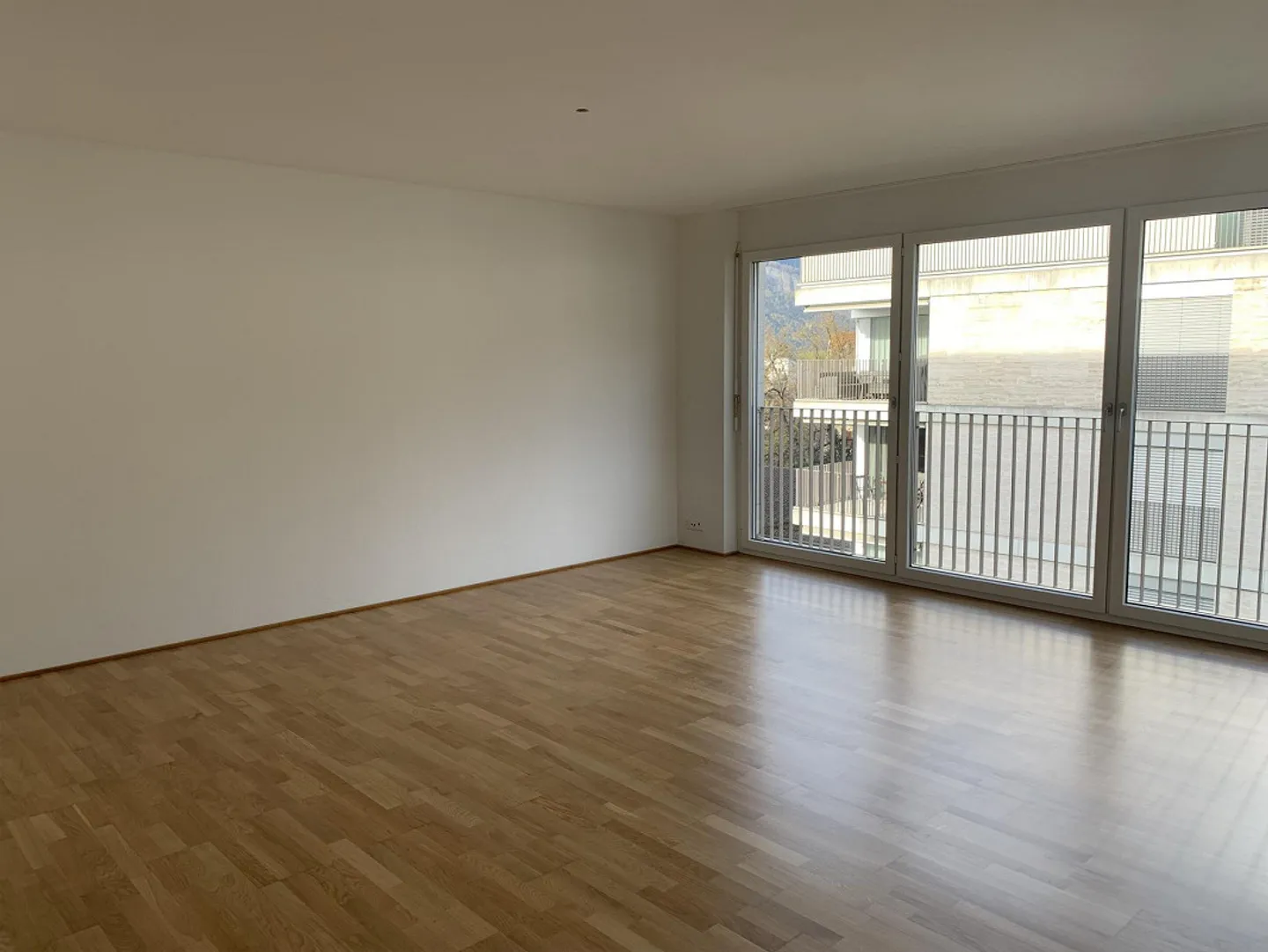 Moderne Wohnung in Bevorzugter Lage - Foto 2 von 10