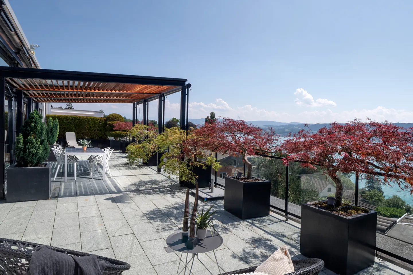 Luxuriöse Attika-Wohnung mit Seeblick - Foto 5 von 14