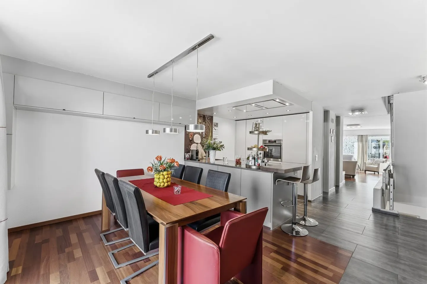 Charmantes 5,5-Zimmer-Reihenhaus - Foto 8 von 31