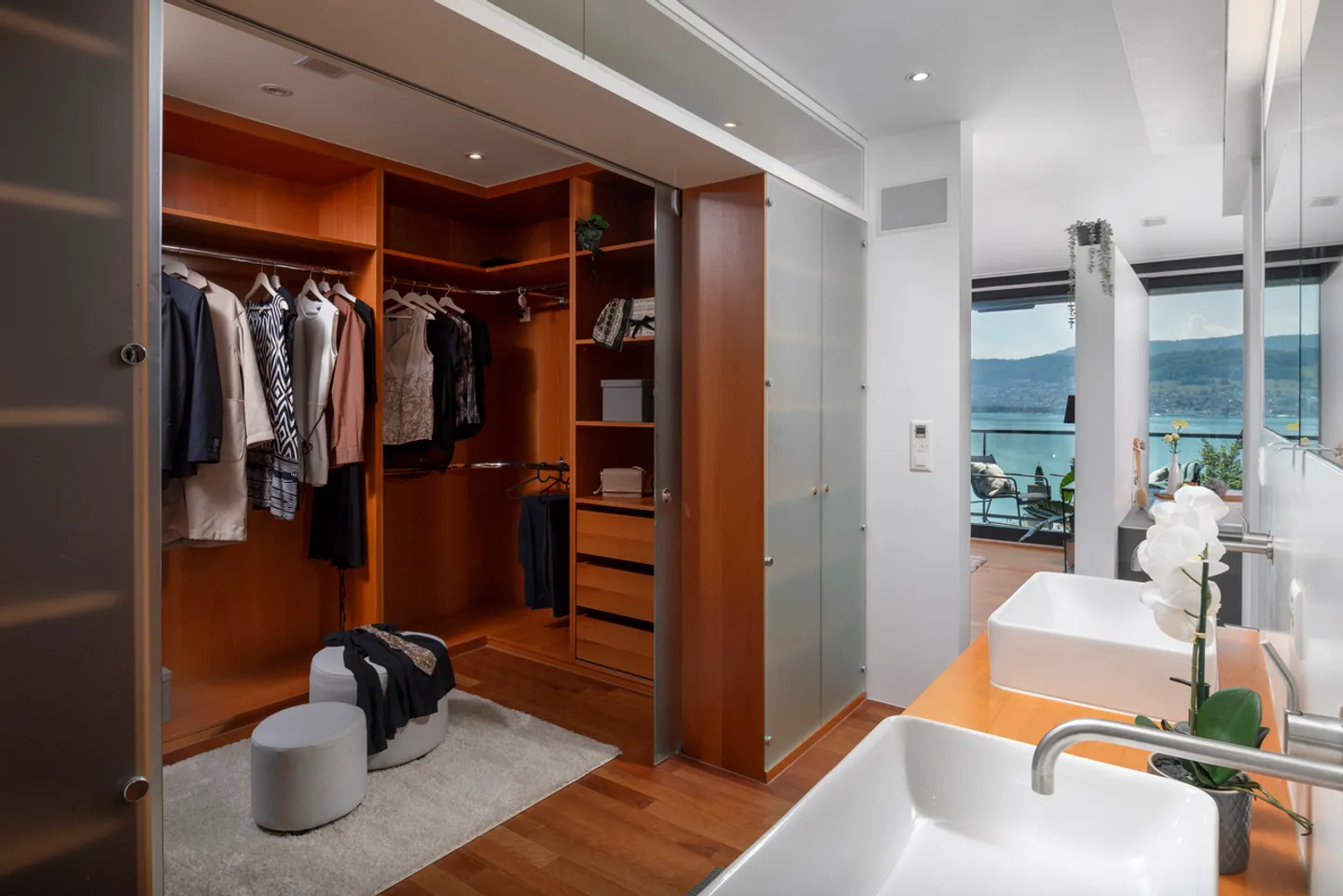 Luxuriöse Attika-Wohnung mit Seeblick - Foto 9 von 14