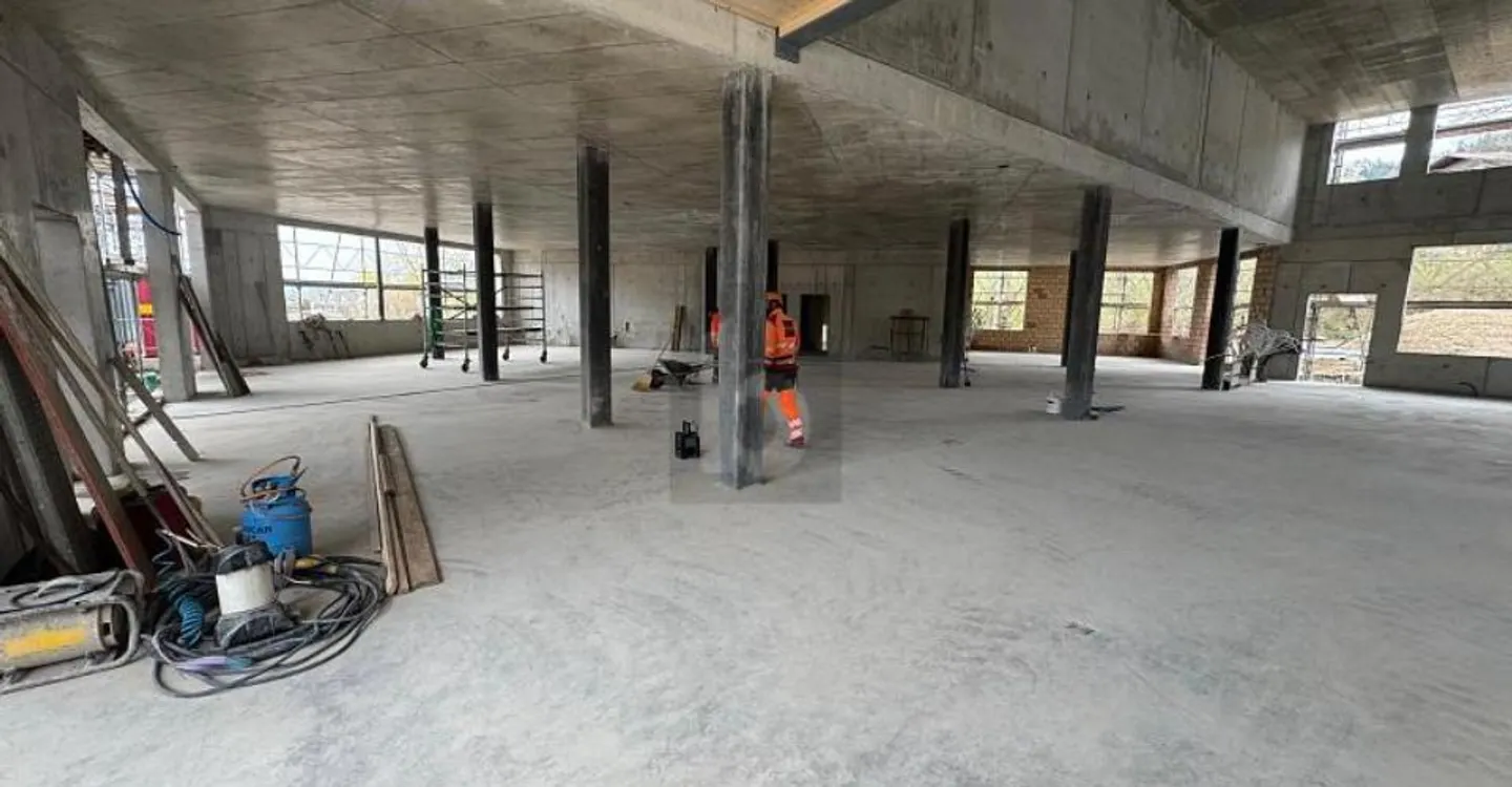 BEAUCOUP D'ESPACE POUR VOTRE IDÉE D'AFFAIRES - Photo 2 sur 4