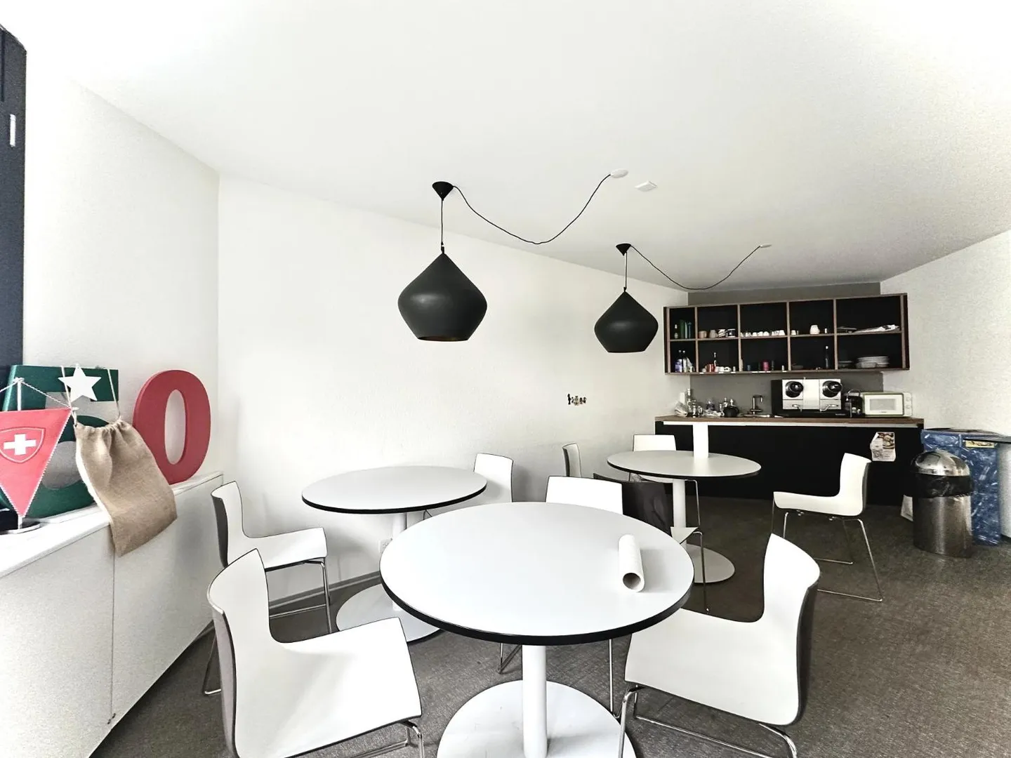 Bureaux Prestigieux à Sion - Photo 10 sur 12